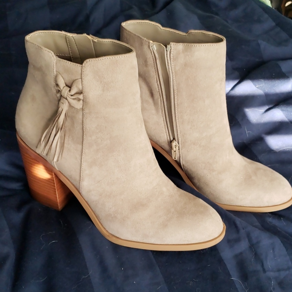Tan Booties brand new